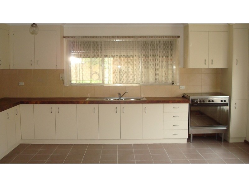 128 Hall Street, Sunshine West VIC 3020