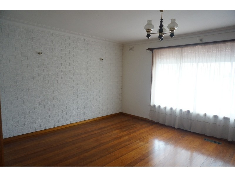 128 Hall Street, Sunshine West VIC 3020