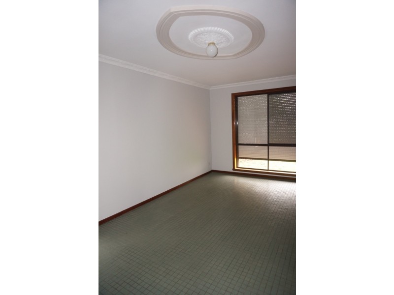 128 Hall Street, Sunshine West VIC 3020