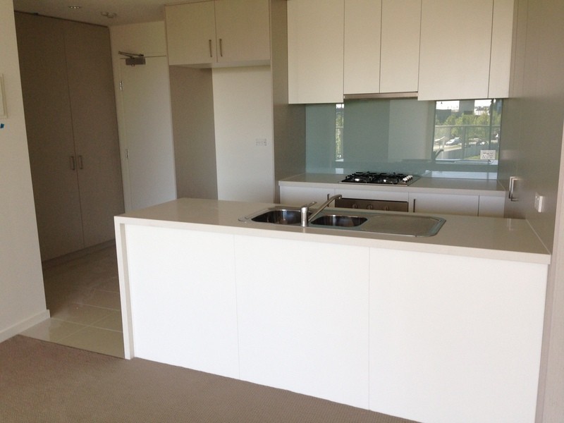 1 Woodward Way, Caroline Springs VIC 3023