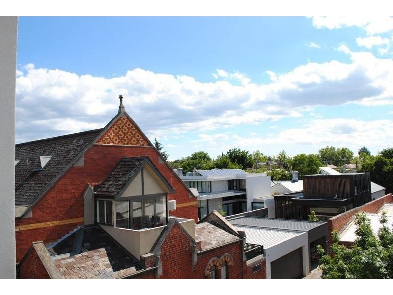 20/71 Denbigh Road, Armadale VIC 3143