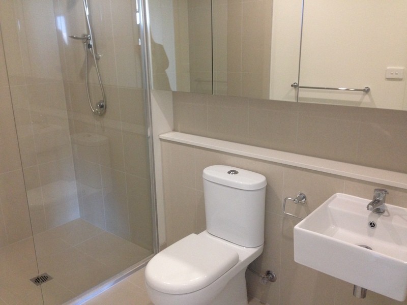 12/1 Woodward Way, Caroline Springs VIC 3023