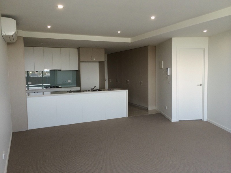 25/1 Woodward Way, Caroline Springs VIC 3023