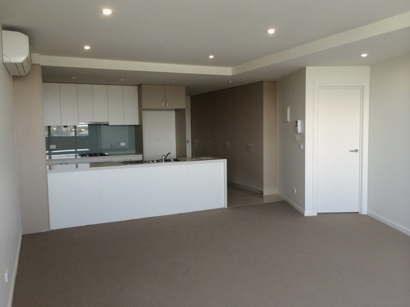 25/1 Woodward Way, Caroline Springs VIC 3023