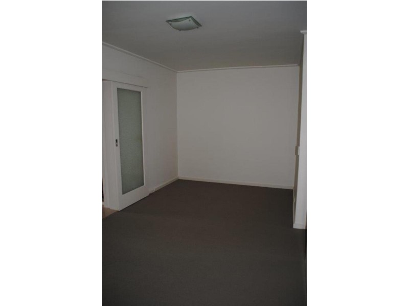 2/6 Raith Court, St Kilda East VIC 3183