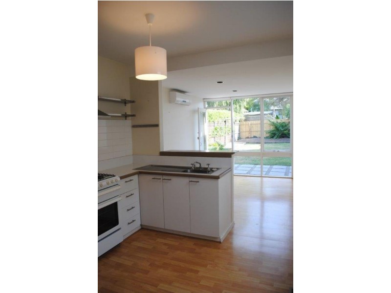 31 Barkly Avenue, Armadale VIC 3143