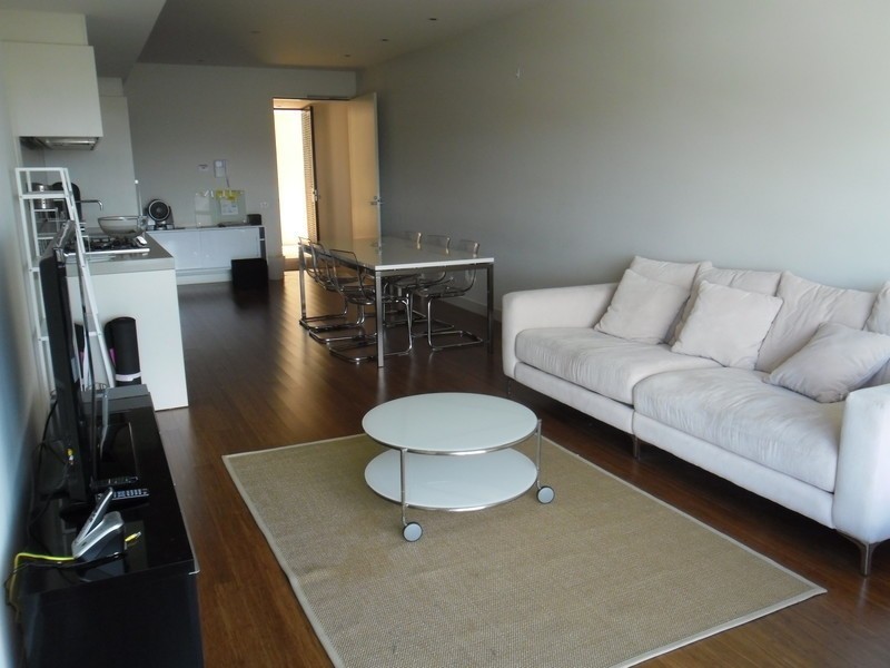 1205/8 Kavanagh Street, Southbank VIC 3006