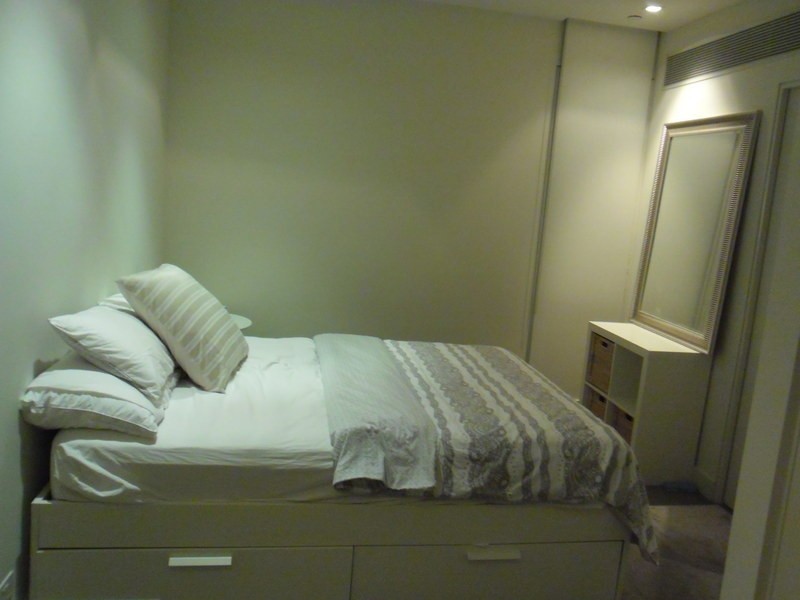 1205/8 Kavanagh Street, Southbank VIC 3006