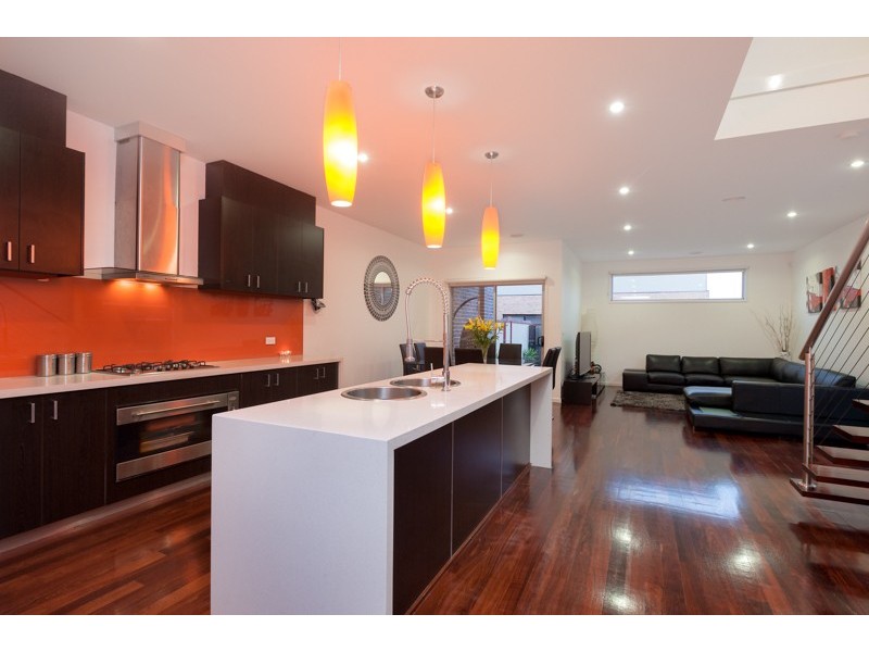 16 Sunrise Drive, Sunshine West VIC 3020