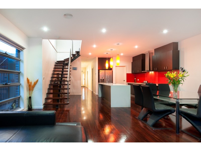 16 Sunrise Drive, Sunshine West VIC 3020