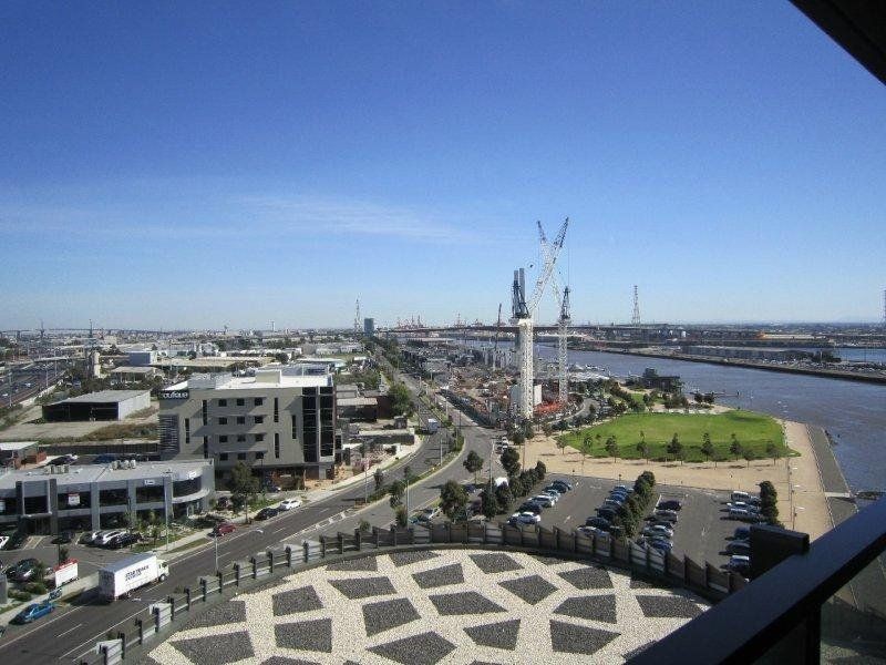 1005/90 Lorimer Street, Docklands VIC 3008