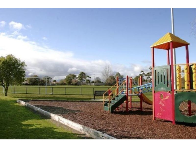 2/62 Malborough Street, Bentleigh East VIC 3165