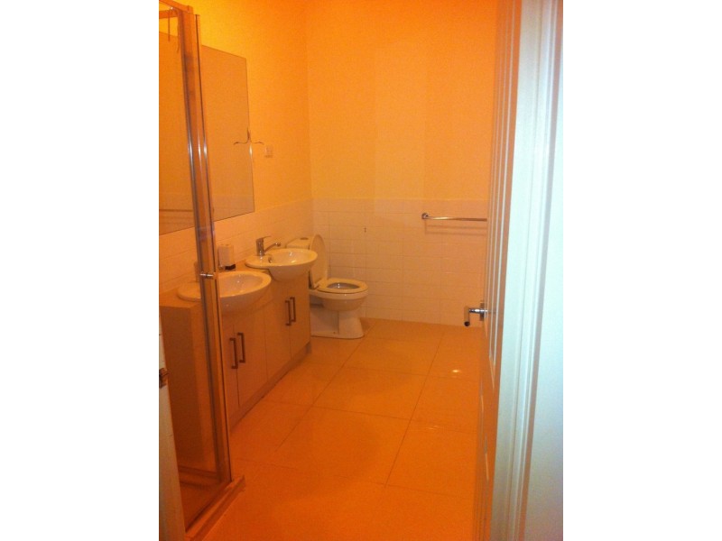 2 Cranwell Square, Caroline Springs VIC 3023