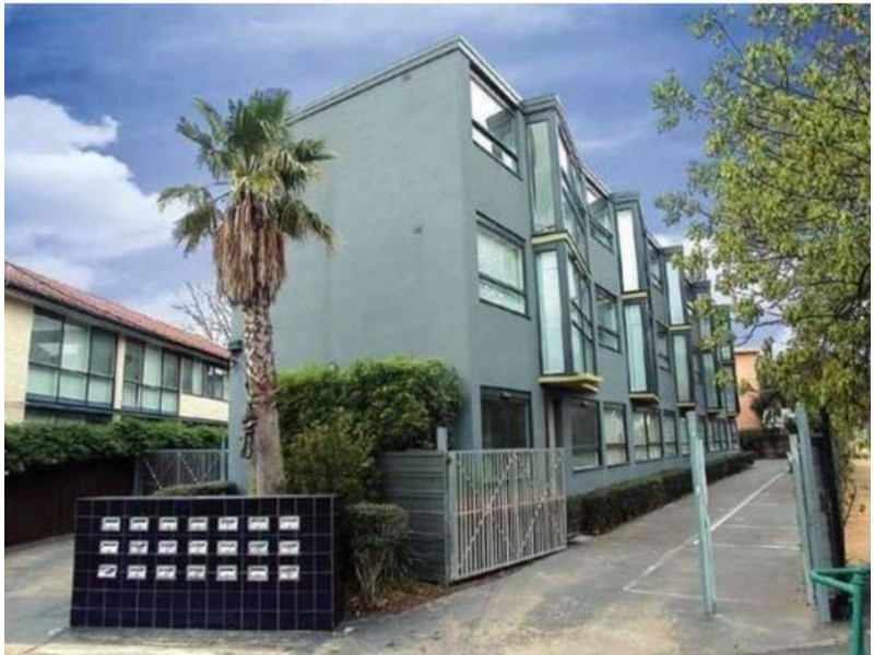 13/25 Foam Street, Elwood VIC 3184