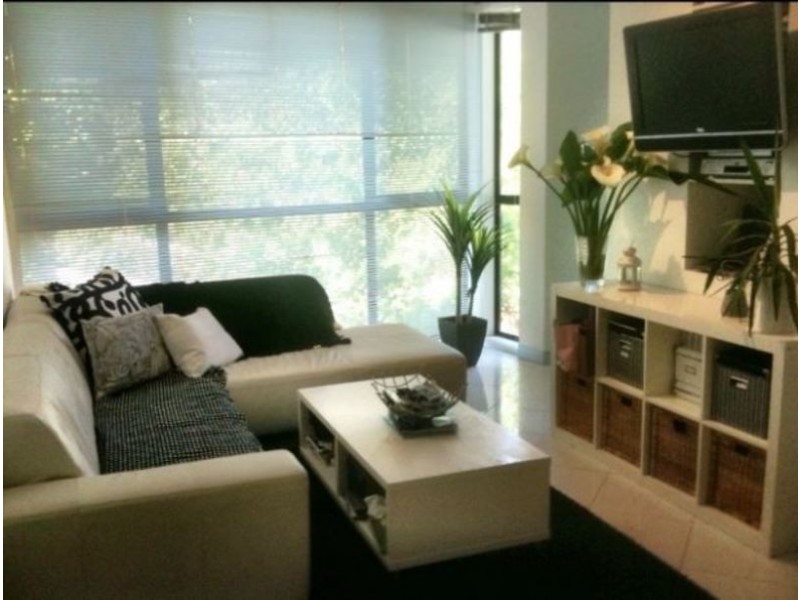 13/25 Foam Street, Elwood VIC 3184