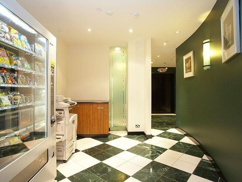 528/1 Queens Road, Melbourne VIC 3004