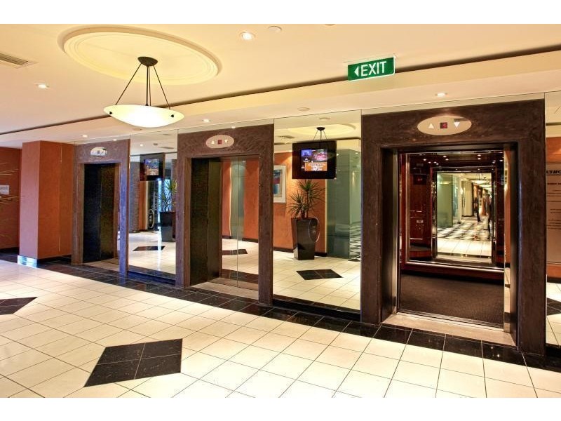 202/1 Queens Road, Melbourne VIC 3004