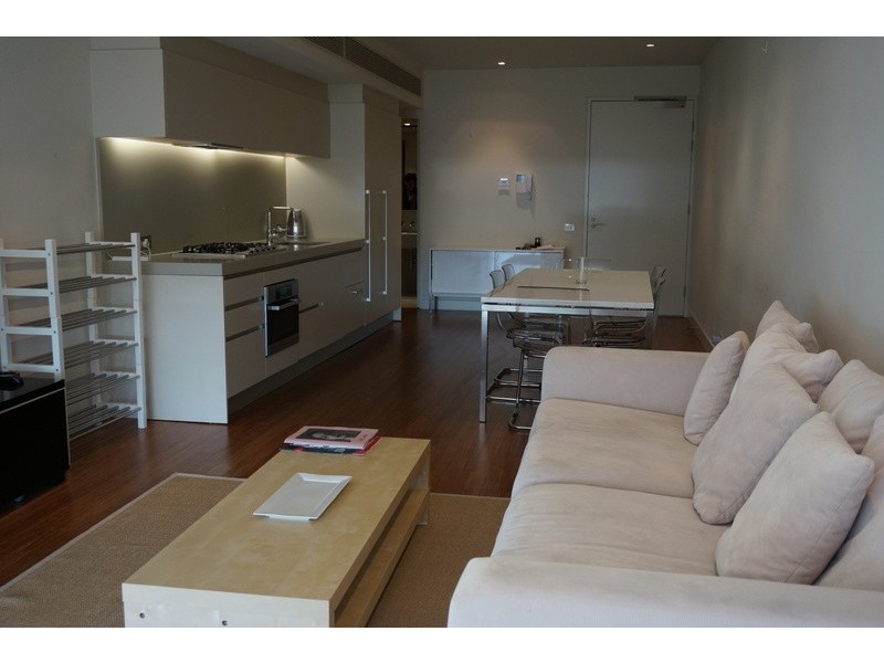 1205/8 Kavanagh Street, Southbank VIC 3006