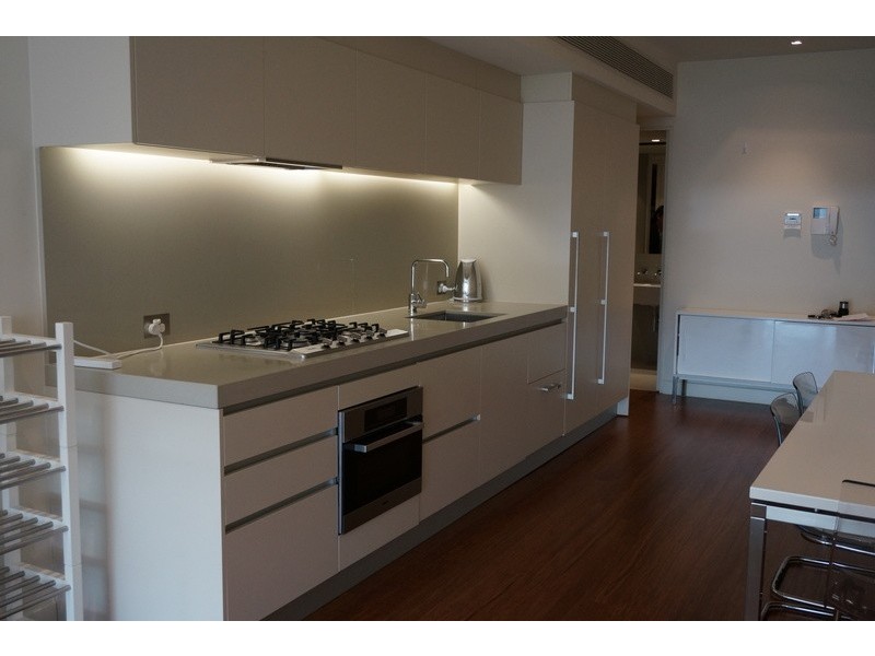 1205/8 Kavanagh Street, Southbank VIC 3006