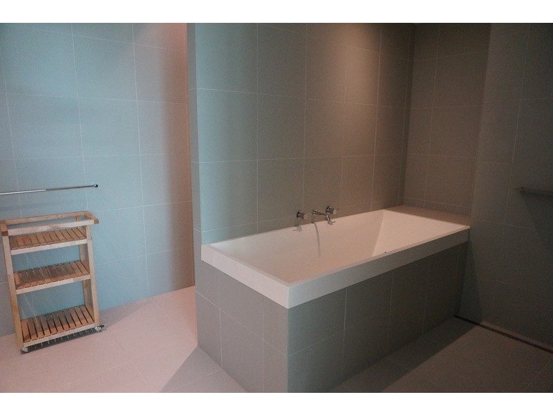 1205/8 Kavanagh Street, Southbank VIC 3006