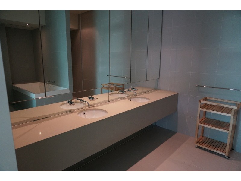 1205/8 Kavanagh Street, Southbank VIC 3006