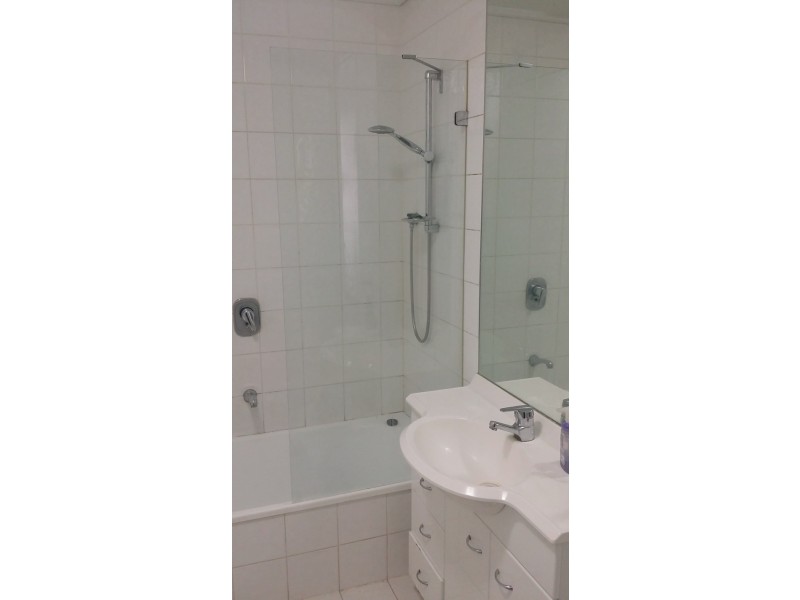 47/99 Whiteman Street, Southbank VIC 3006