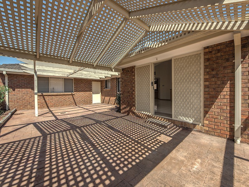 525 Kings Road, Taylors Lakes VIC 3038