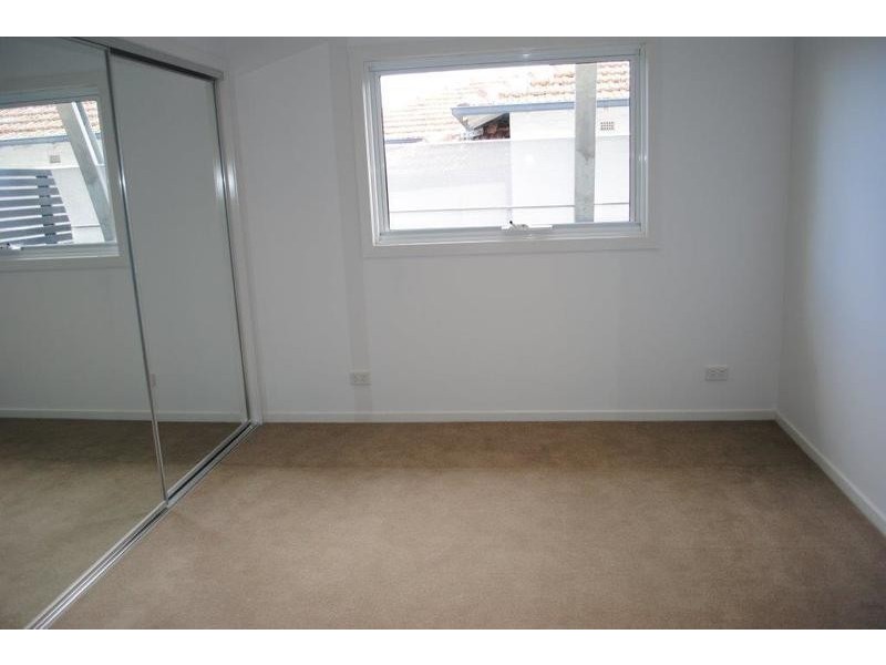 12/400 Dandenong Road, Caulfield North VIC 3161