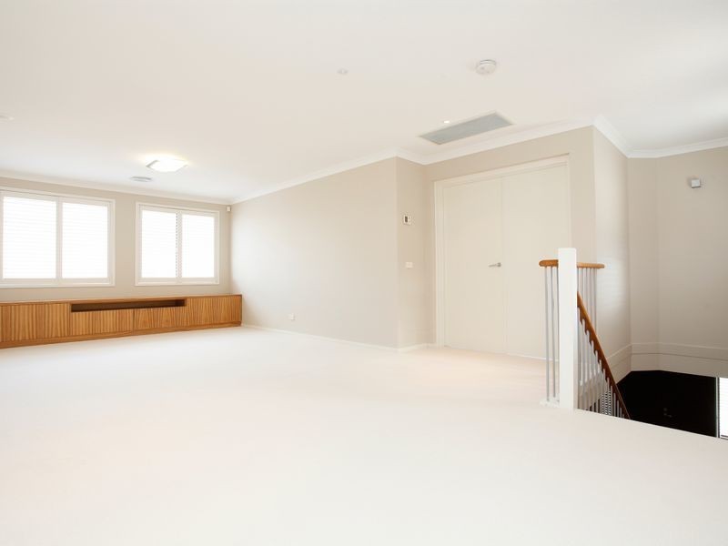 9 Moresby Court, Craigieburn VIC 3064