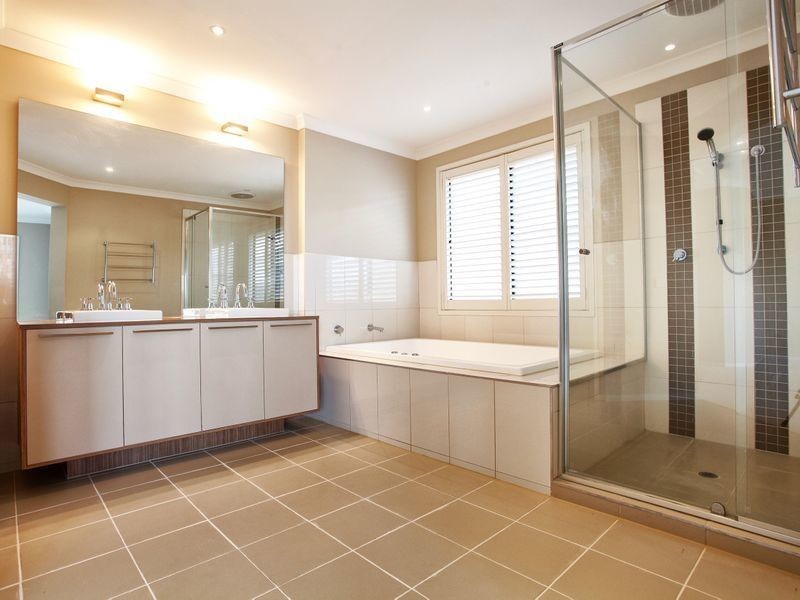 9 Moresby Court, Craigieburn VIC 3064