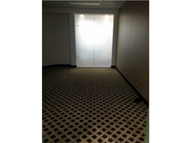 911/1 Queens Road, Melbourne VIC 3004