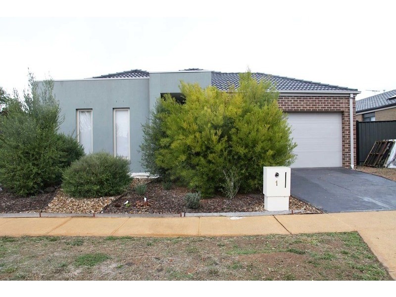 1 Walton Loop, Point Cook VIC 3030