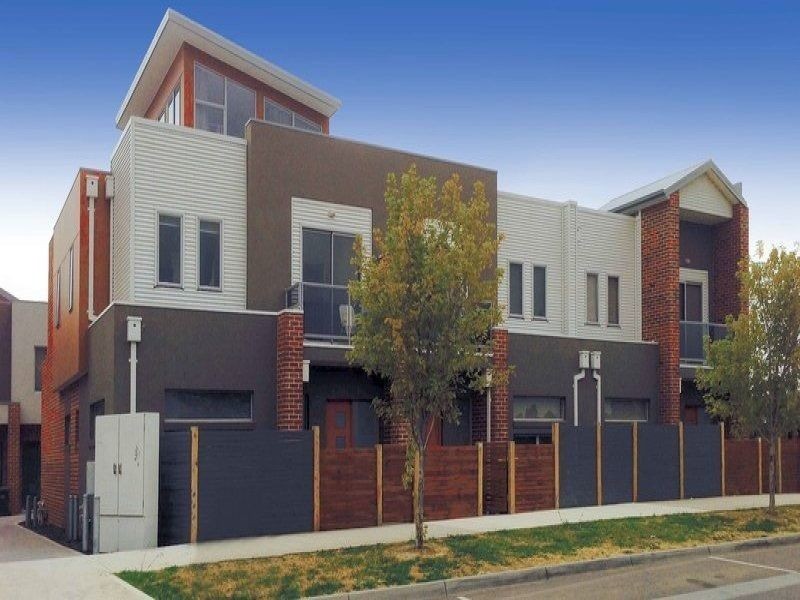 12 Painted Hills Road, Doreen VIC 3754