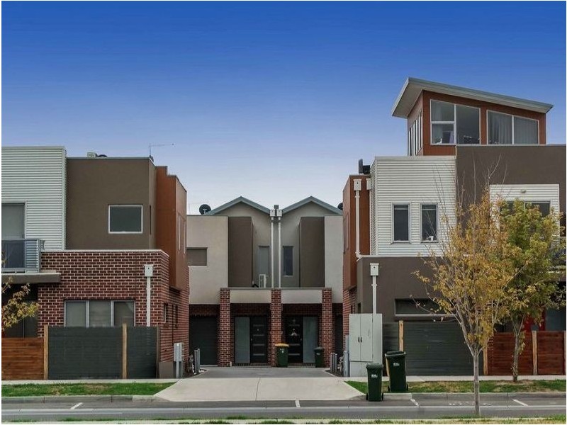 12 Painted Hills Road, Doreen VIC 3754