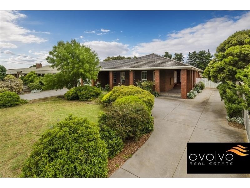 50 Wynarka Drive, Hoppers Crossing VIC 3029