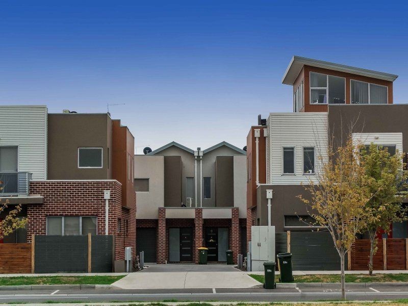 12 Painted Hills Road, Doreen VIC 3754