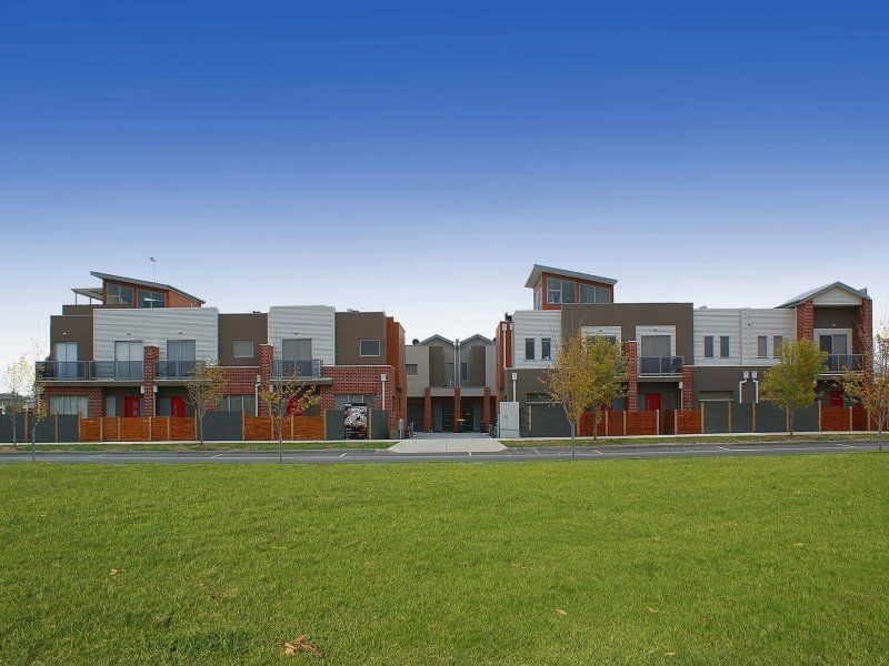 12 Painted Hills Road, Doreen VIC 3754