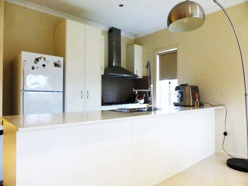 1 Walton Loop, Point Cook VIC 3030