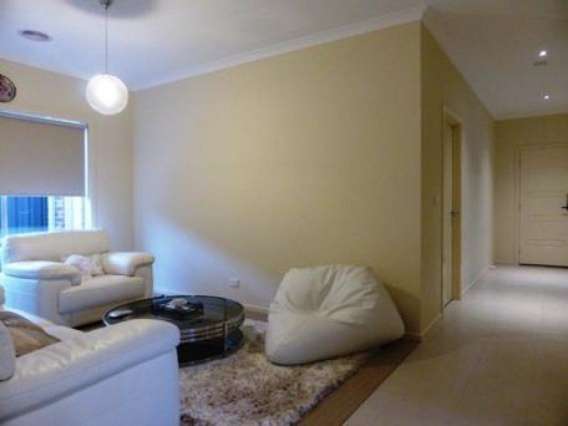 1 Walton Loop, Point Cook VIC 3030