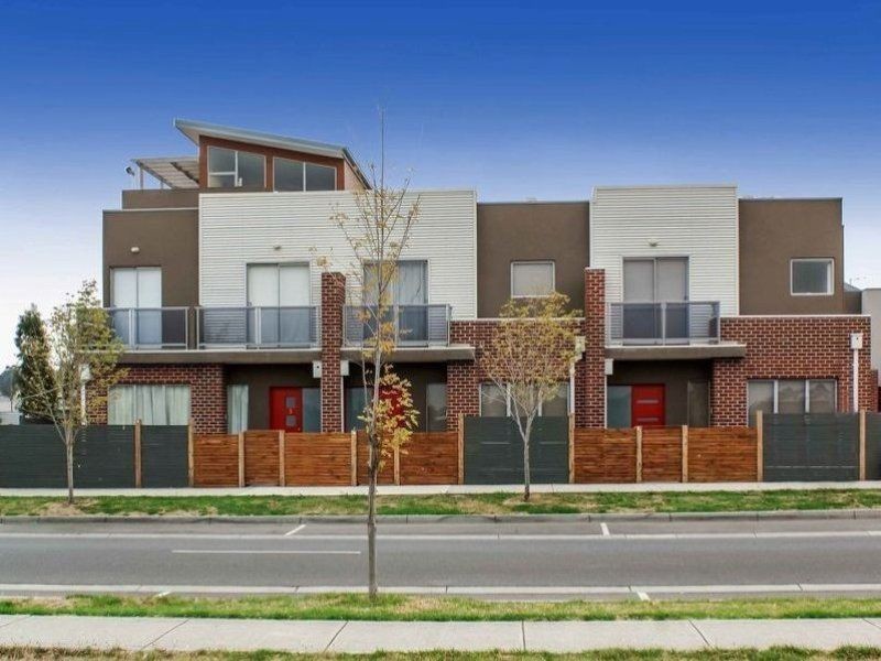 12 Painted Hills Road, Doreen VIC 3754