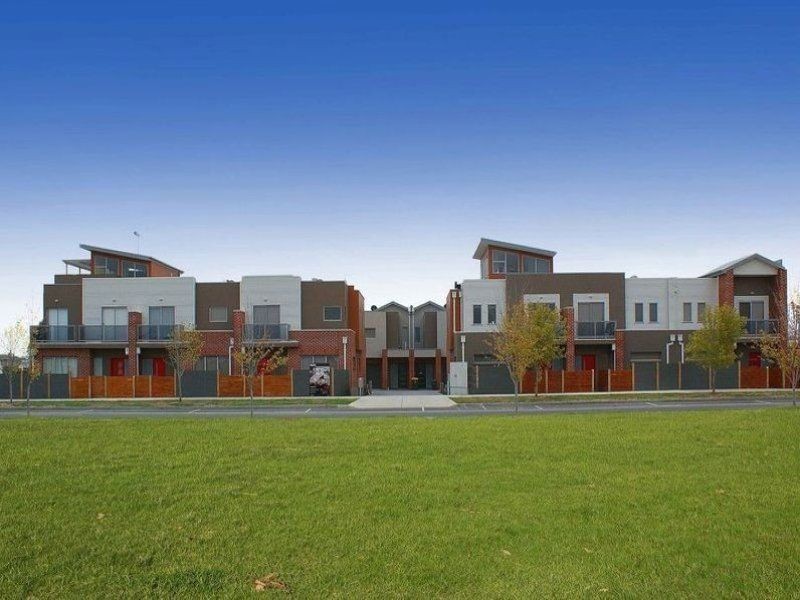 12 Painted Hills Road, Doreen VIC 3754