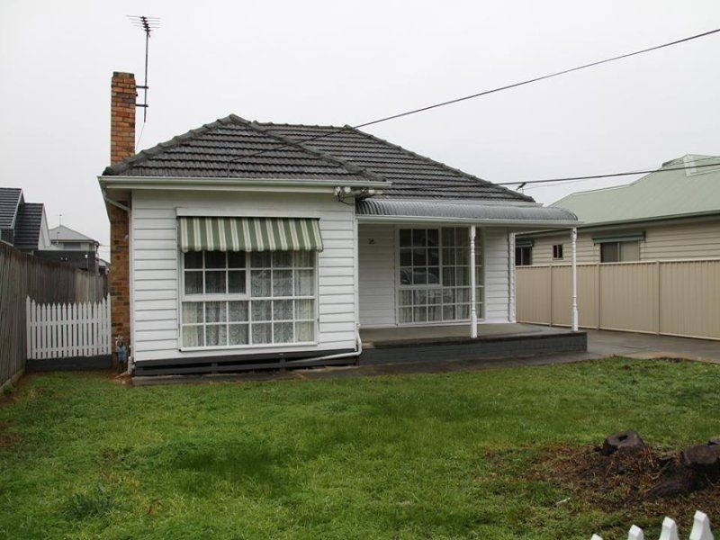 36 Maude Avenue, Glenroy VIC 3046
