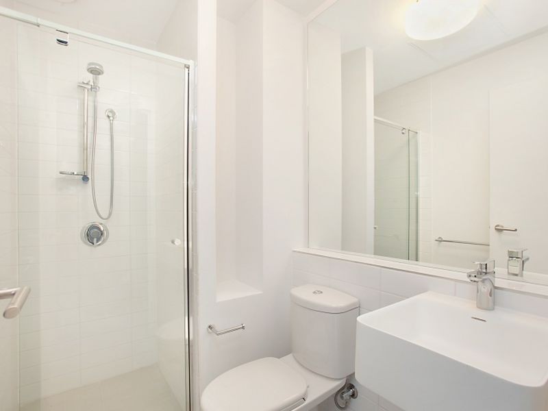 K/13 408 Raeleigh Street, Windsor VIC 3181