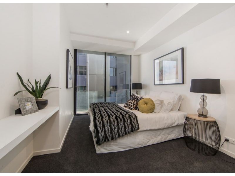 2605/620 Collins Street, Melbourne VIC 3000