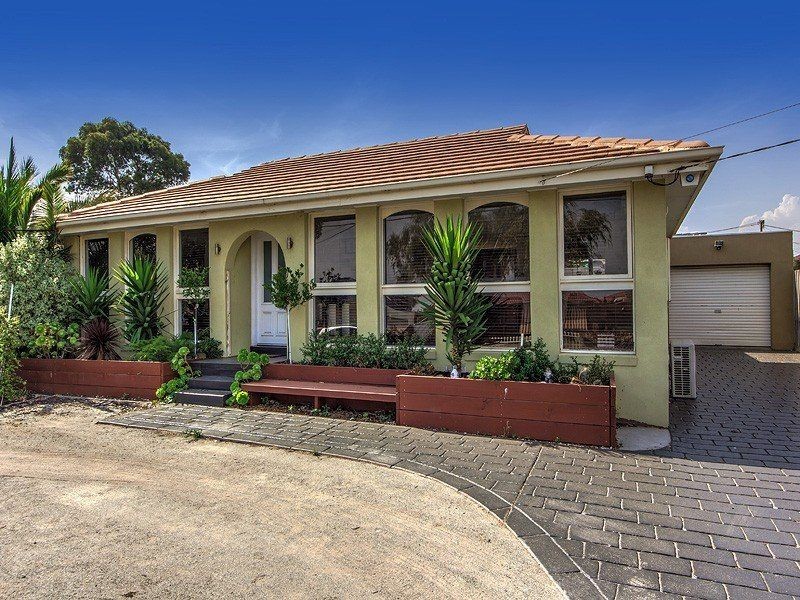 14 Camdale Parade, St Albans VIC 3021