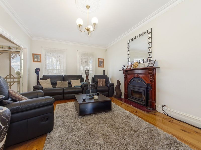 2/6 Wallace Drive, Greenvale VIC 3059