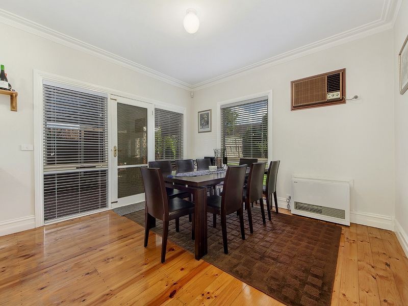 2/6 Wallace Drive, Greenvale VIC 3059