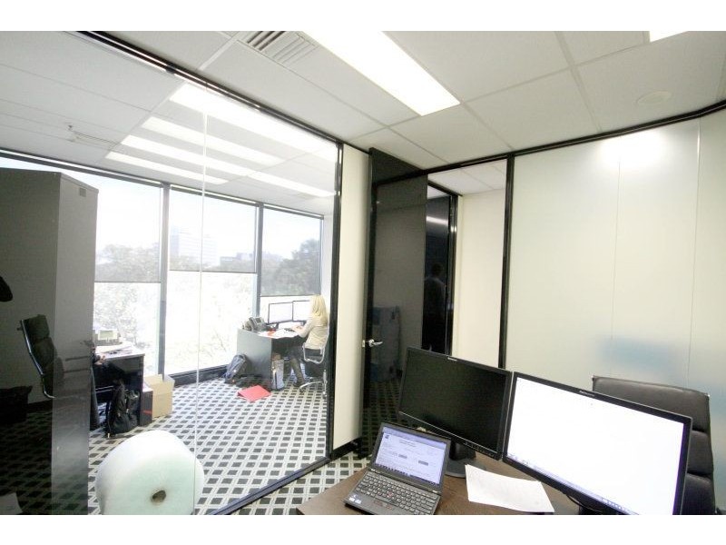 402/1 Queens Road, Melbourne VIC 3004