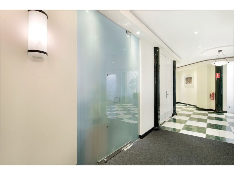 512/1 Queens Road, Melbourne VIC 3004
