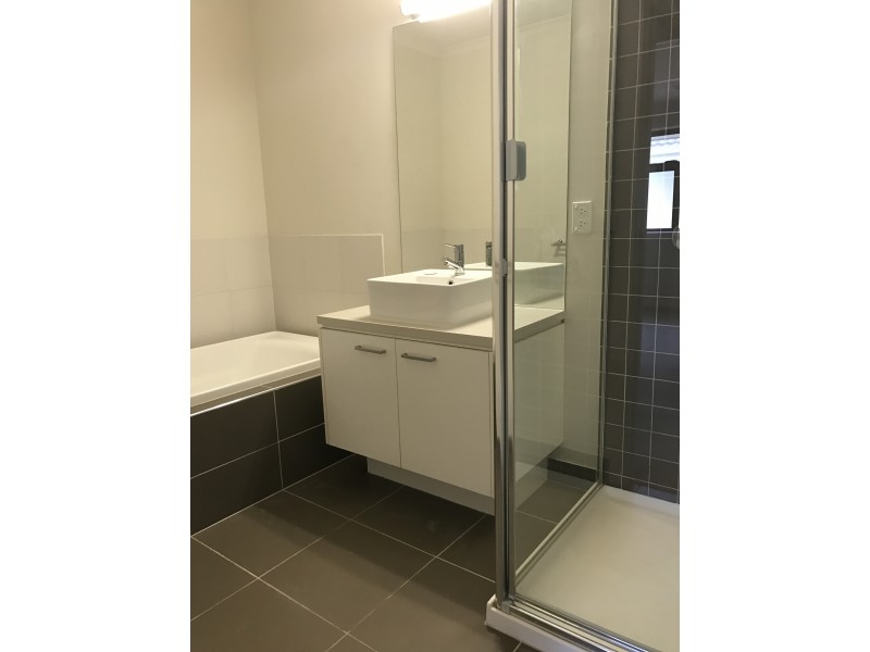 5 Mekong Close, Sunshine West VIC 3020